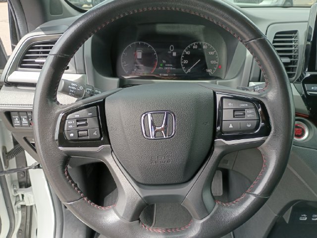 Used 2025 Honda Odyssey Sport-L image 14