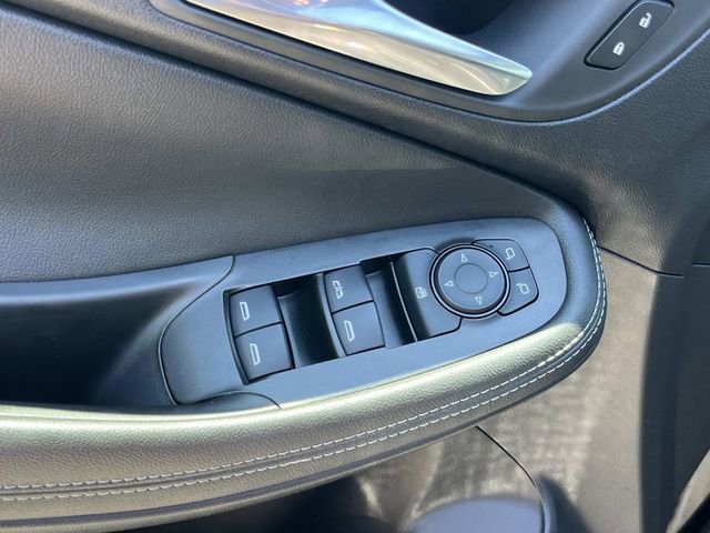 Used 2025 Buick Encore GX Preferred FWD image 31