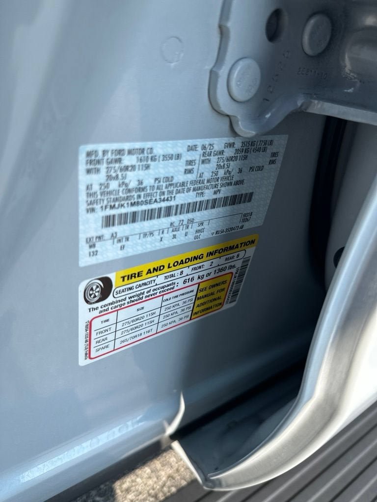 Certified 2025 Ford Expedition Max Platinum AWD/4WD image 21
