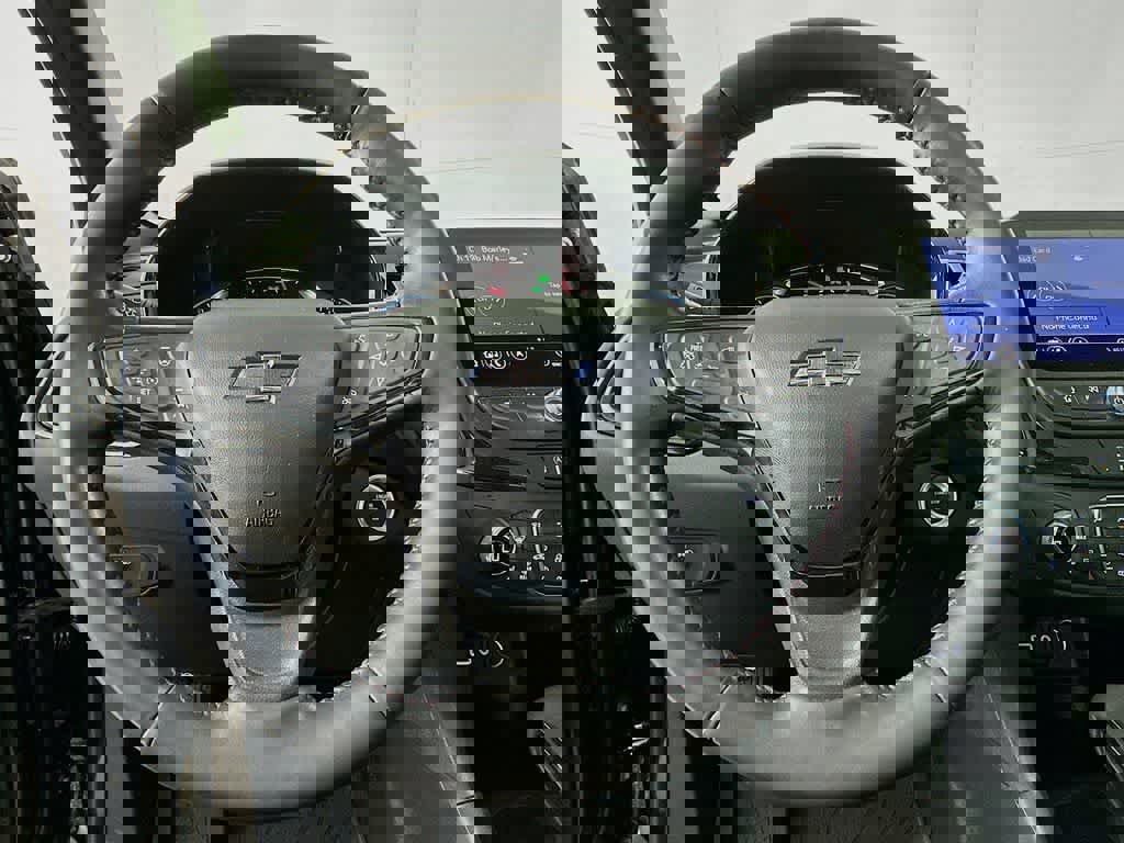 Used 2022 Chevrolet Equinox RS w/ RS Leather Package image 19