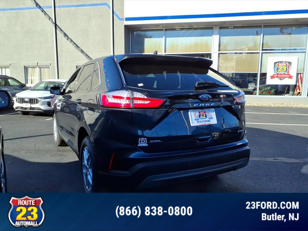Certified 2022 Ford Edge SEL w/ Cargo Accessory Package image 2
