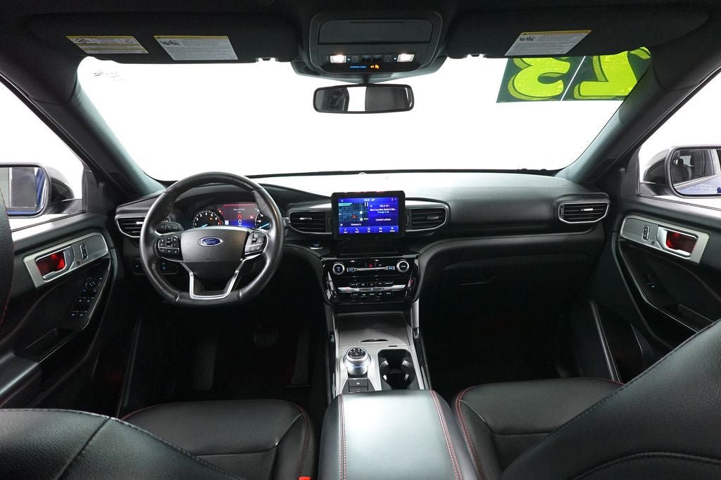 Certified 2023 Ford Explorer ST-Line AWD/4WD image 7