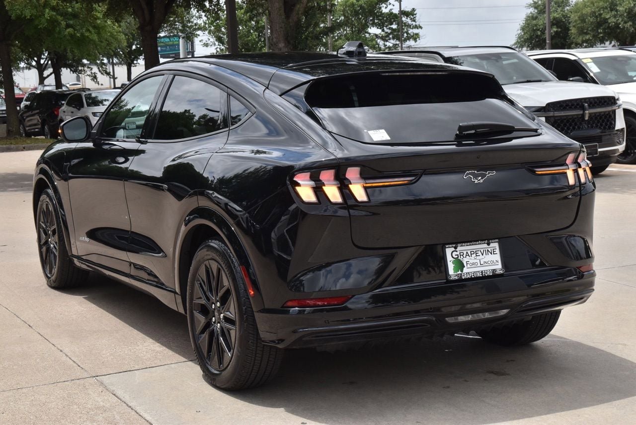 Certified 2025 Ford Mustang Mach-E Premium w/ Sport Appearance Package AWD/4WD image 10