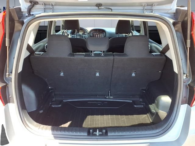 Used 2022 Kia Soul LX w/ Technology Package FWD image 11