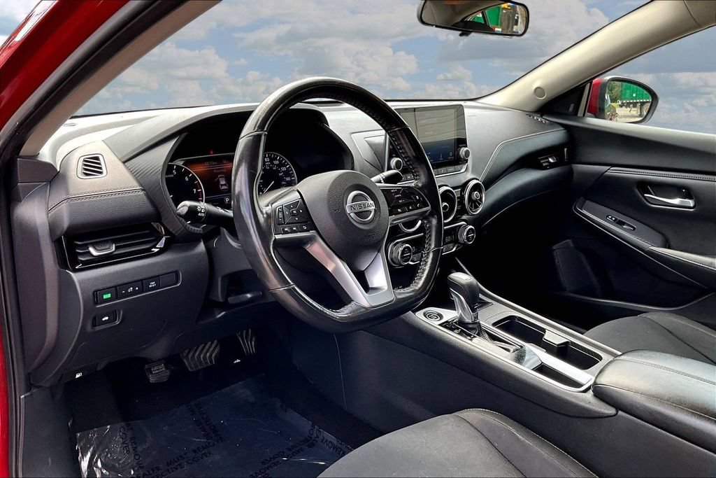 Used 2021 Nissan Sentra SV FWD image 18