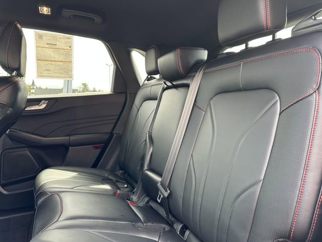 Certified 2025 Ford Escape ST-Line Elite w/ Premium Technology Package AWD/4WD image 22