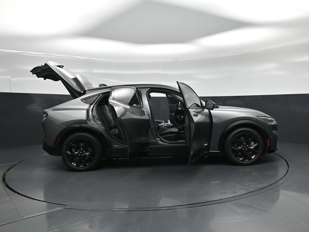 Certified 2023 Ford Mustang Mach-E Premium RWD image 5