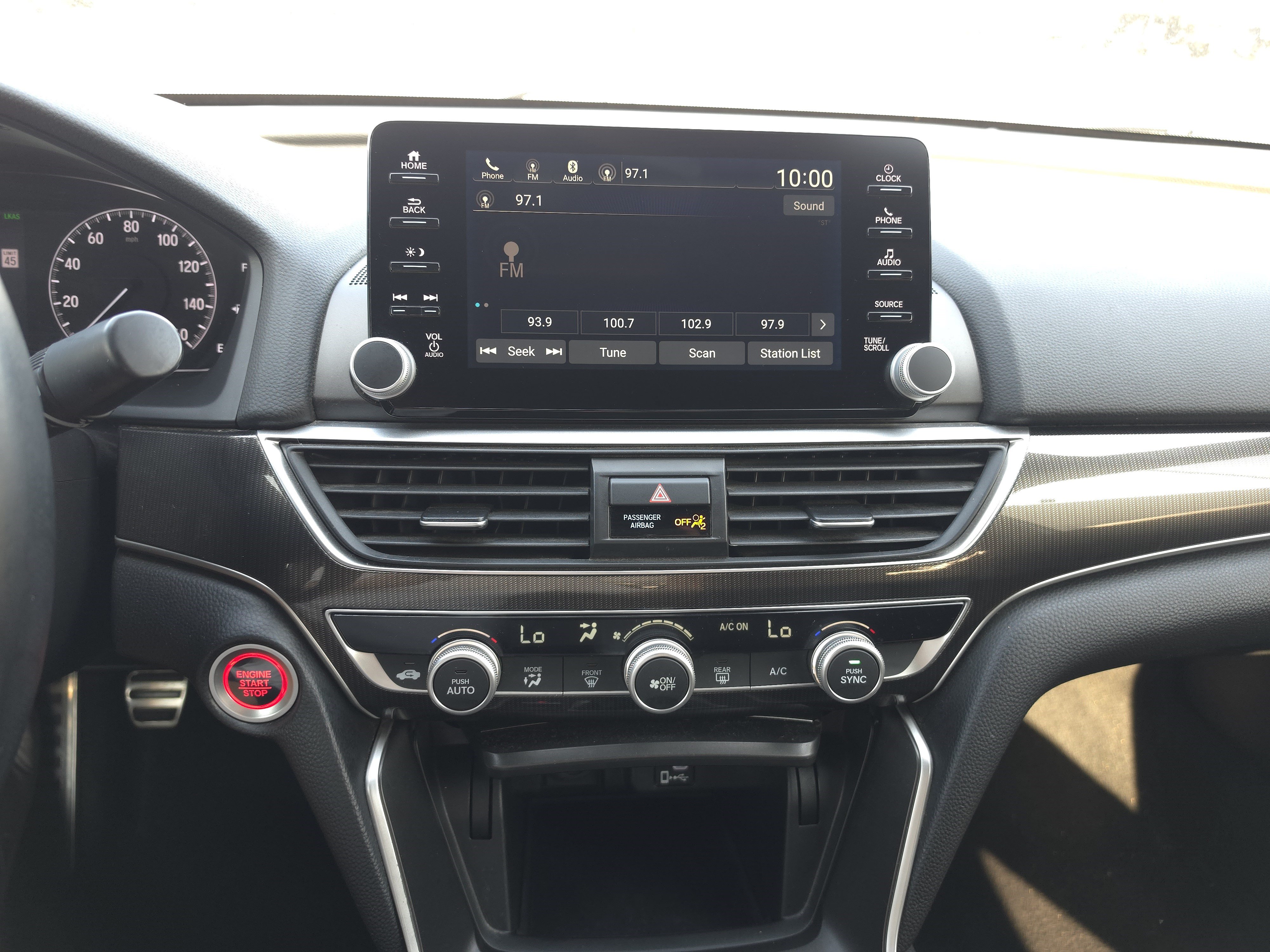 Used 2019 Honda Accord Sport image 14