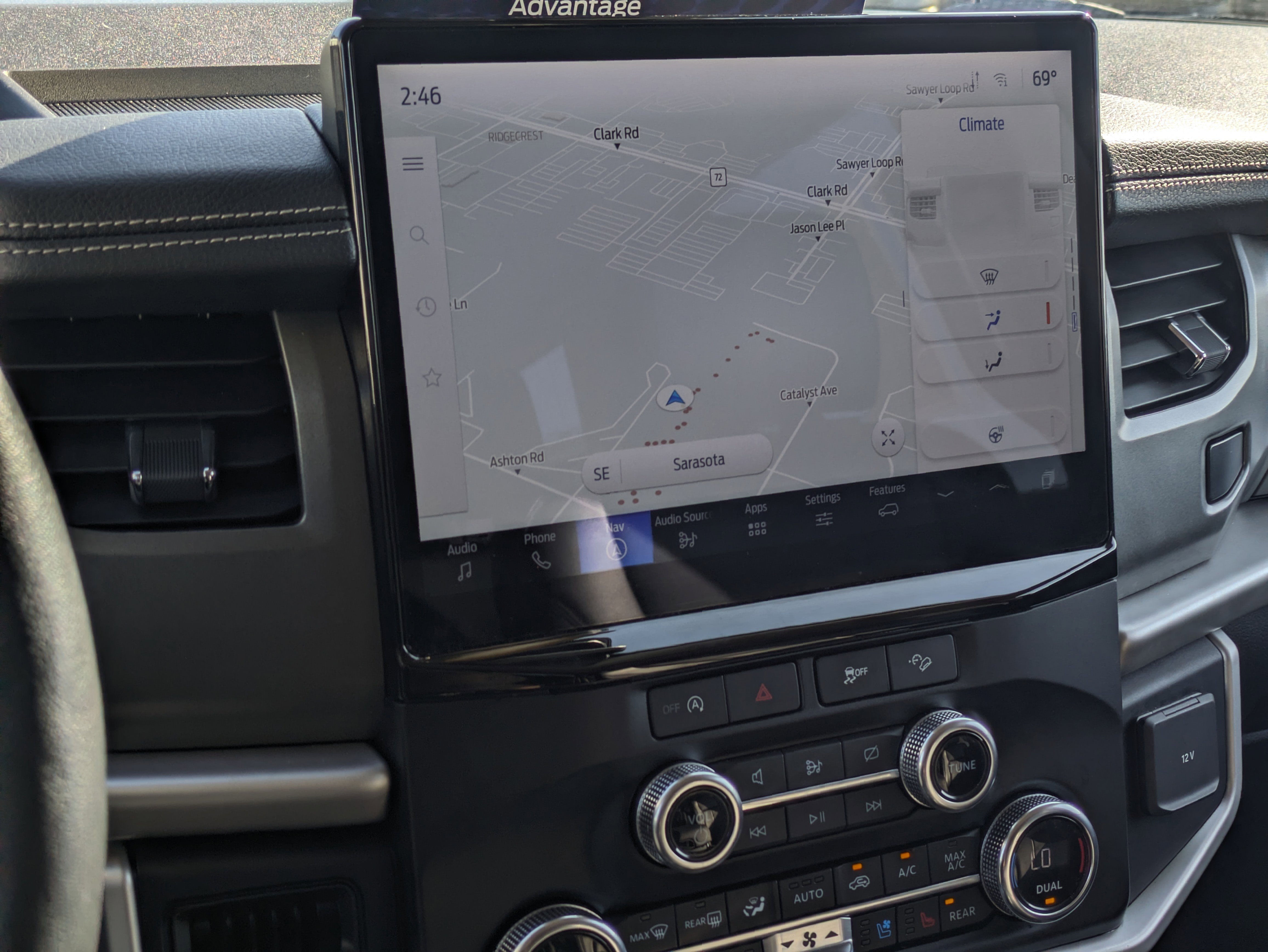 Certified 2024 Ford Expedition Max XLT image 31