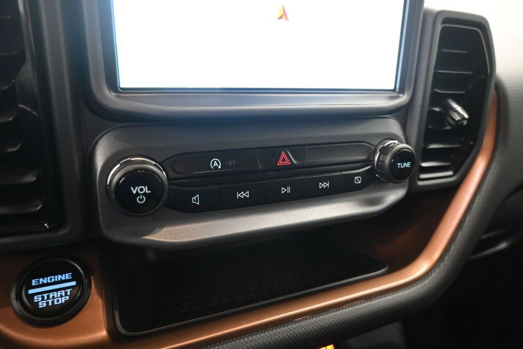 Certified 2024 Ford Bronco Sport Outer Banks w/ Tech Package AWD/4WD image 22