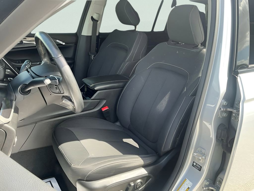 Used 2021 Jeep Grand Cherokee L Laredo w/ Luxury Tech Group I RWD image 20