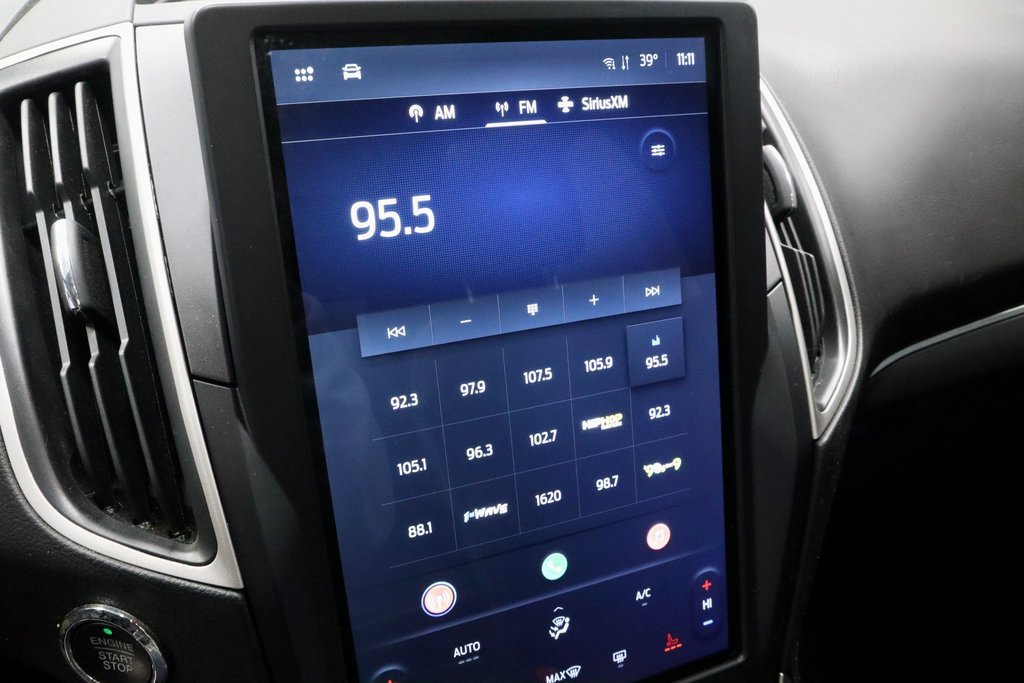 Certified 2024 Ford Edge ST-Line image 3