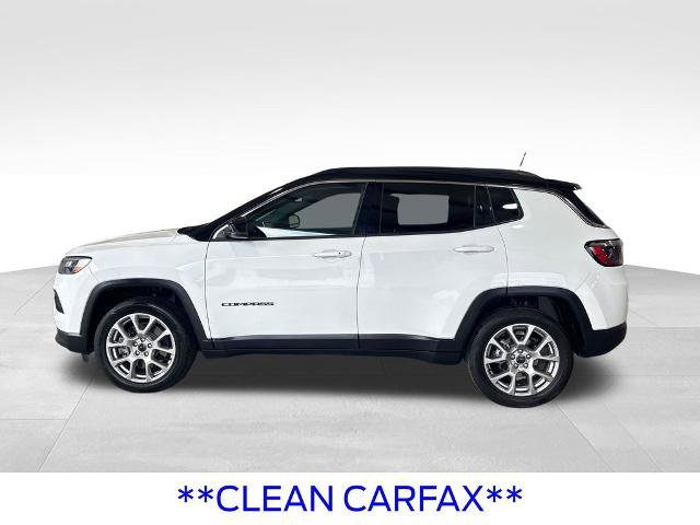 Used 2025 Jeep Compass Limited AWD/4WD image 2