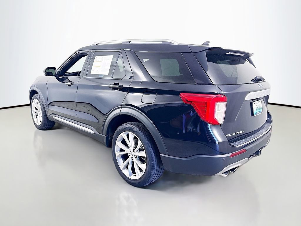 Certified 2023 Ford Explorer Platinum w/ Technology Package AWD/4WD image 5