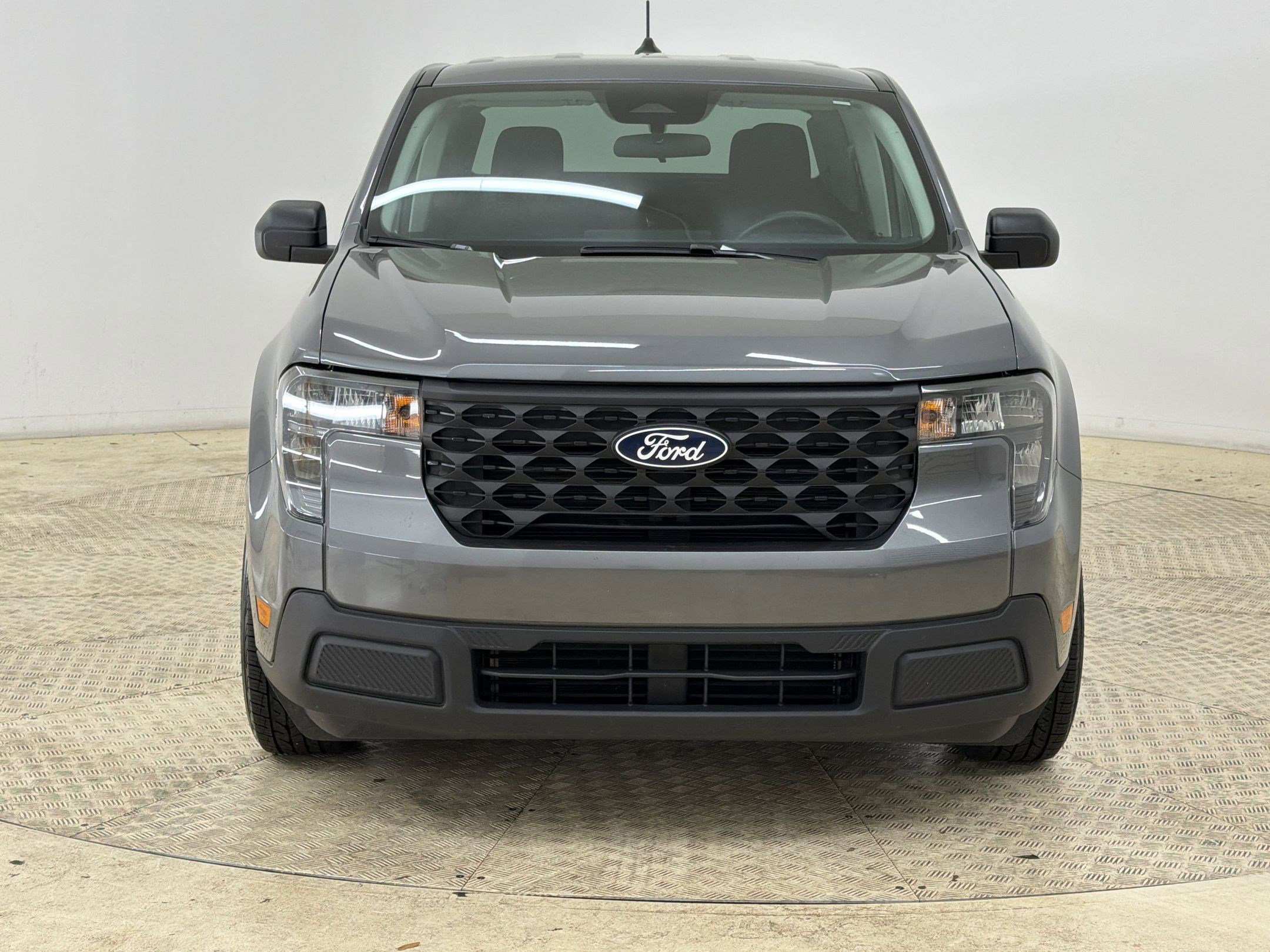 Certified 2025 Ford Maverick XL image 6