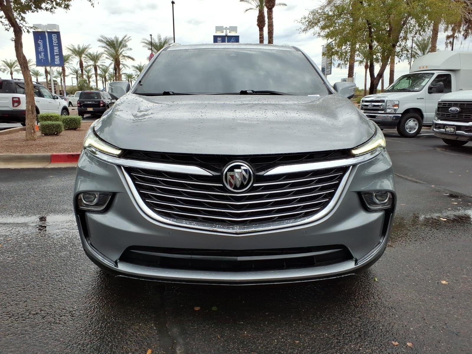 Used 2024 Buick Enclave Essence FWD image 2