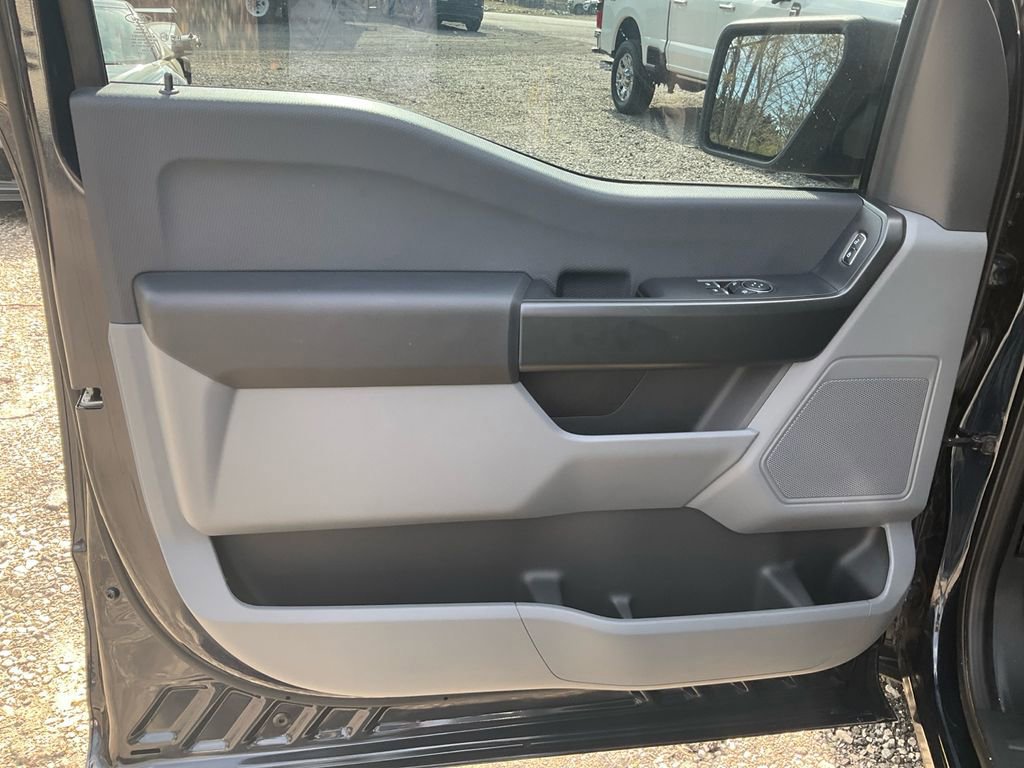 Certified 2025 Ford F150 XL image 15