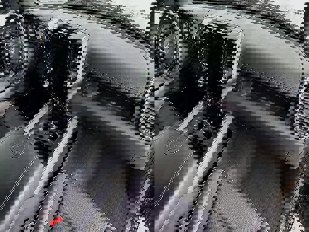 Used 2022 RAM 1500 Laramie image 31