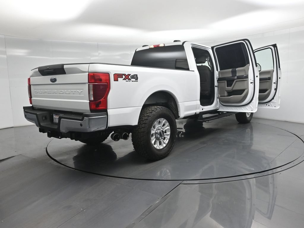 Certified 2022 Ford F250 XLT w/ XLT Value Package AWD/4WD image 5