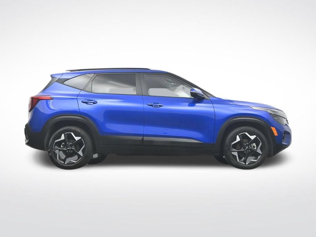 Used 2025 Kia Seltos S FWD image 34