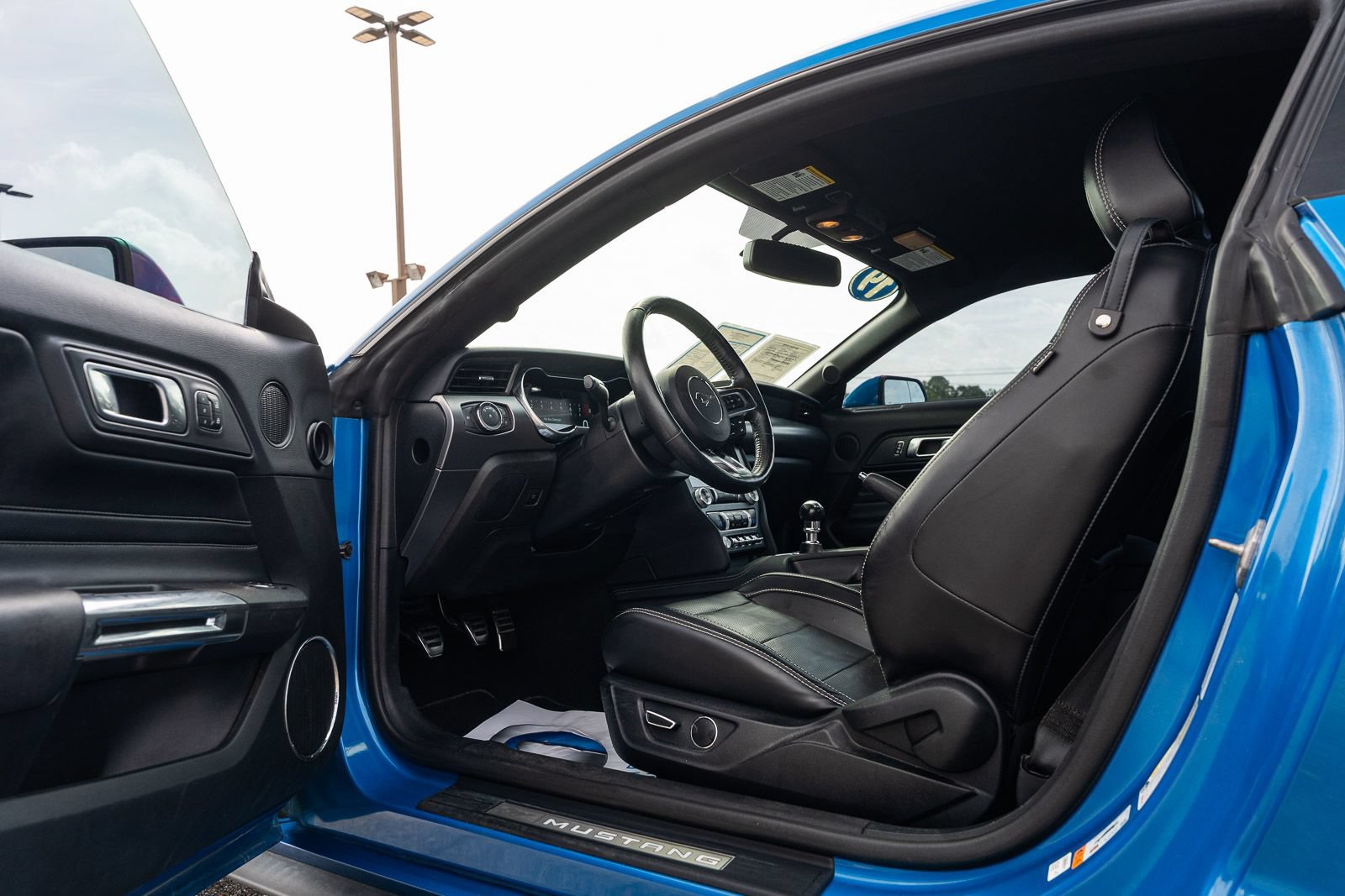 Certified 2019 Ford Mustang GT Premium w/ Equipment Group 401A RWD image 18