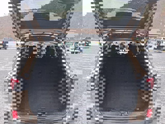 Certified 2021 Ford Escape SE w/ Cold Weather Package image 11