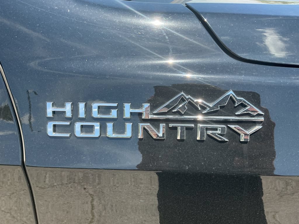 Used 2021 Chevrolet Tahoe High Country RWD image 6