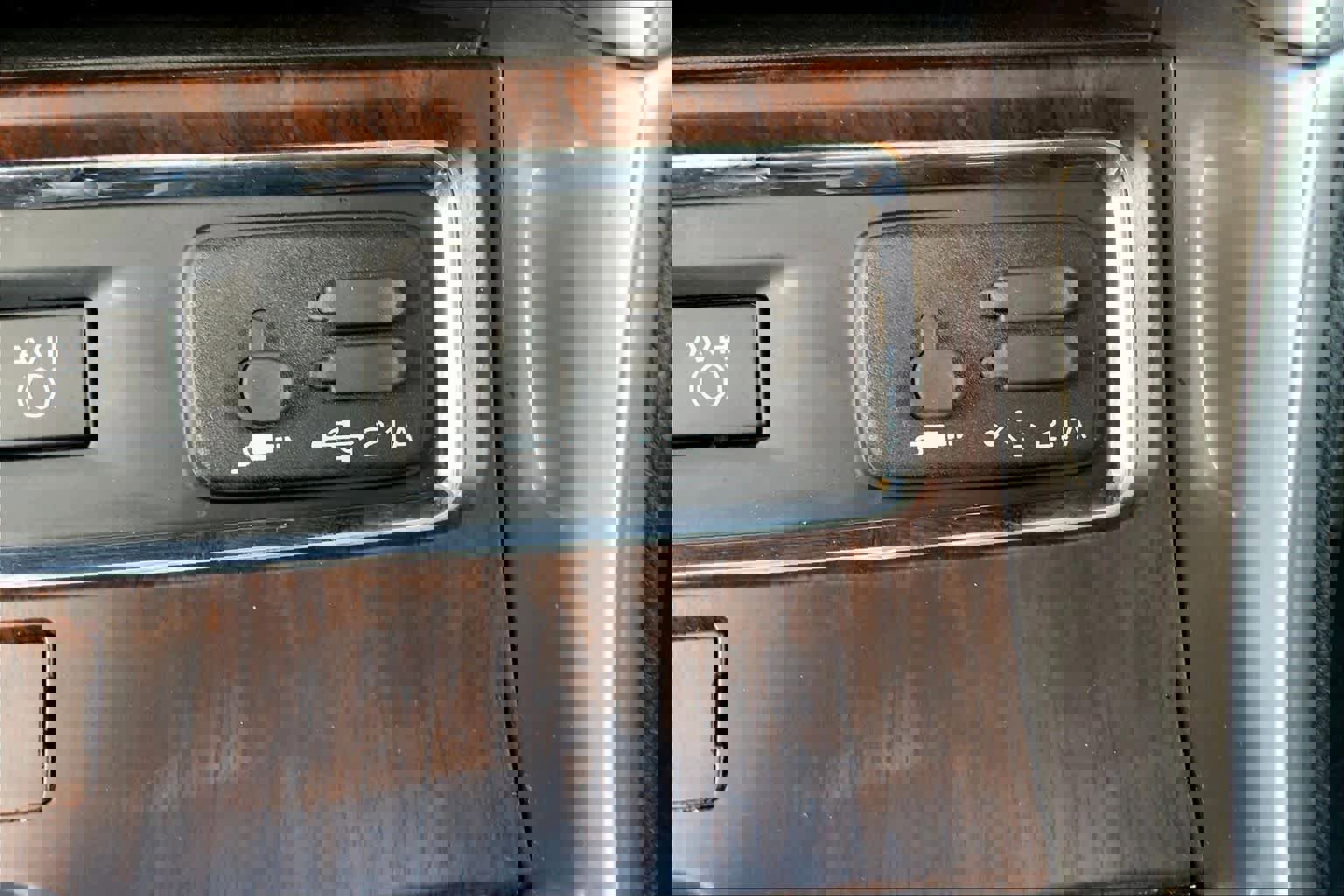 Used 2020 Subaru Ascent Touring w/ Popular Package #2A image 32