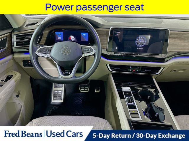 Used 2024 Volkswagen Atlas SEL Premium R-Line image 28