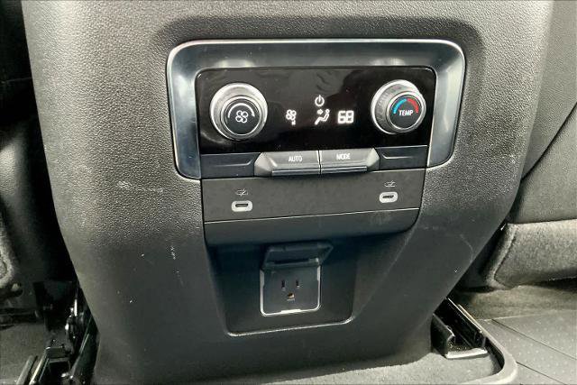 Used 2024 Chevrolet Tahoe Z71 image 32