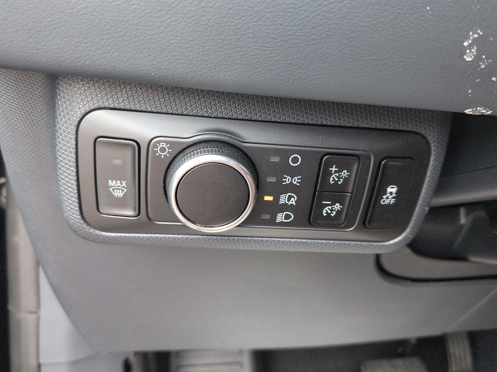 Certified 2025 Ford Mustang Mach-E Select RWD image 16