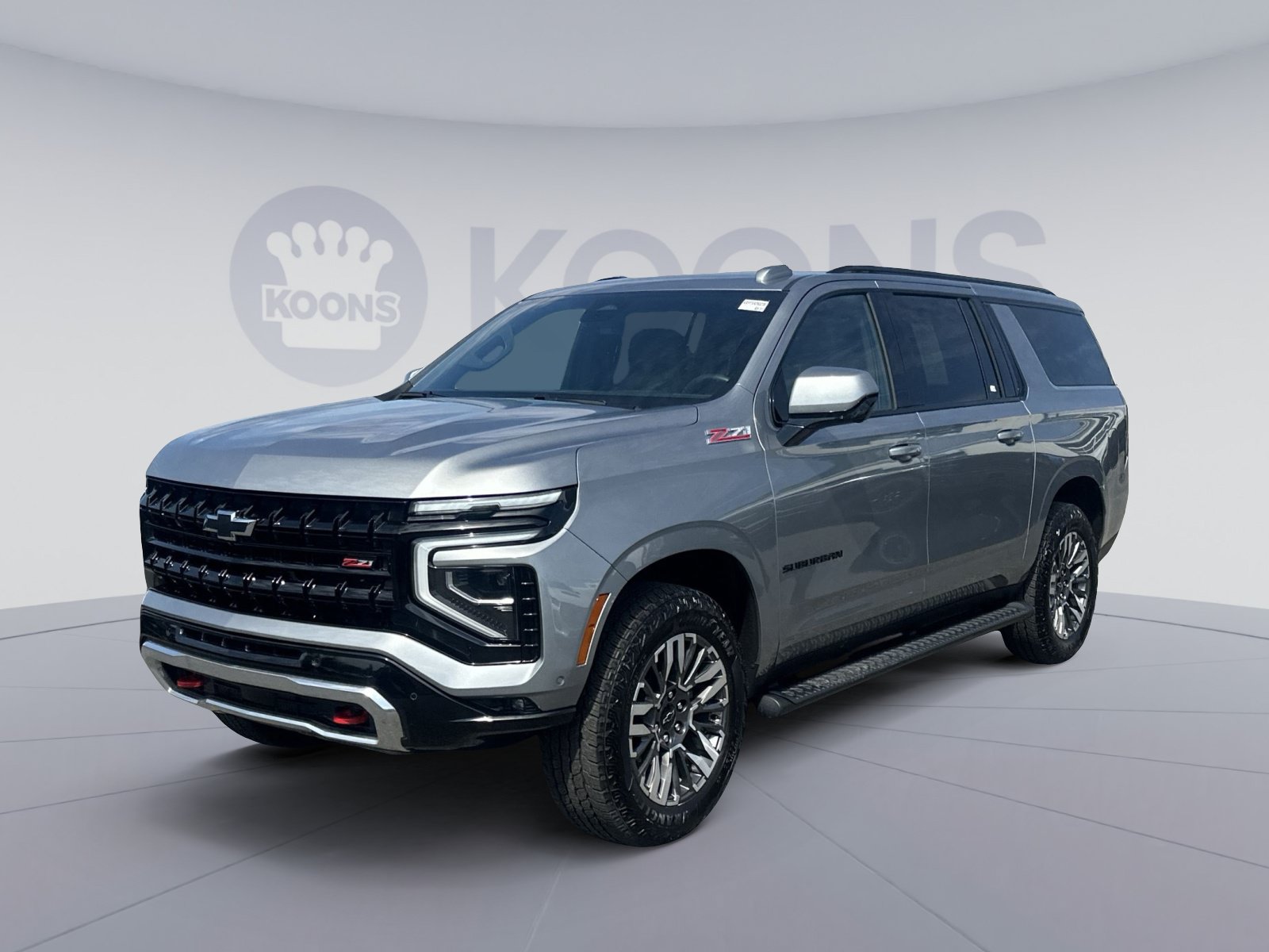 Used 2025 Chevrolet Suburban Z71 AWD/4WD image 5