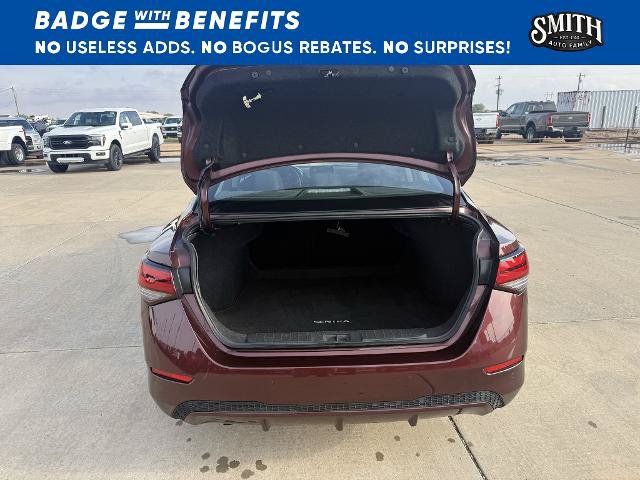 Used 2025 Nissan Sentra SV FWD image 10
