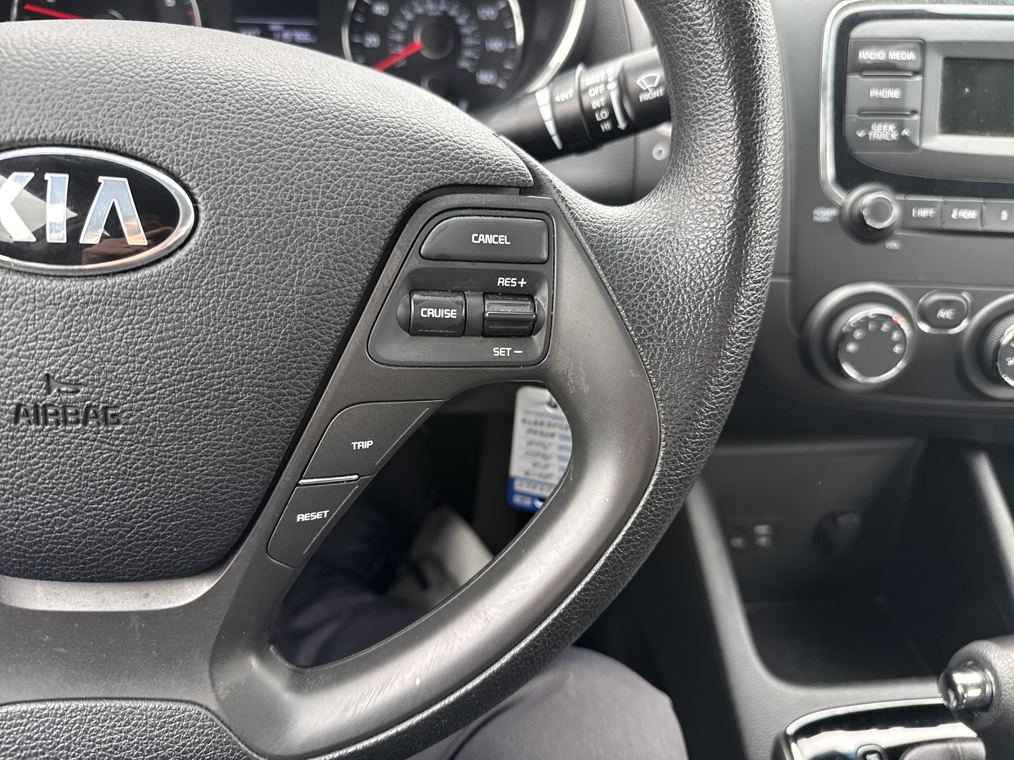 Used 2018 Kia Forte LX FWD image 17
