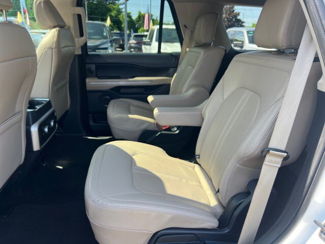 Certified 2024 Ford Expedition Limited AWD/4WD image 22