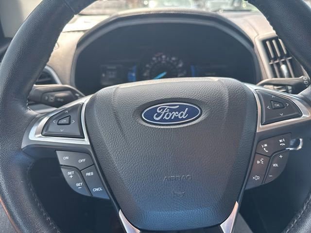 Certified 2022 Ford Edge SEL w/ Convenience Package AWD/4WD image 13