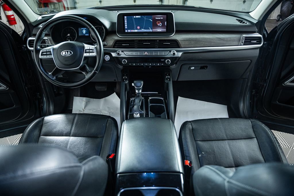 Used 2021 Kia Telluride EX w/ EX Premium Package image 20