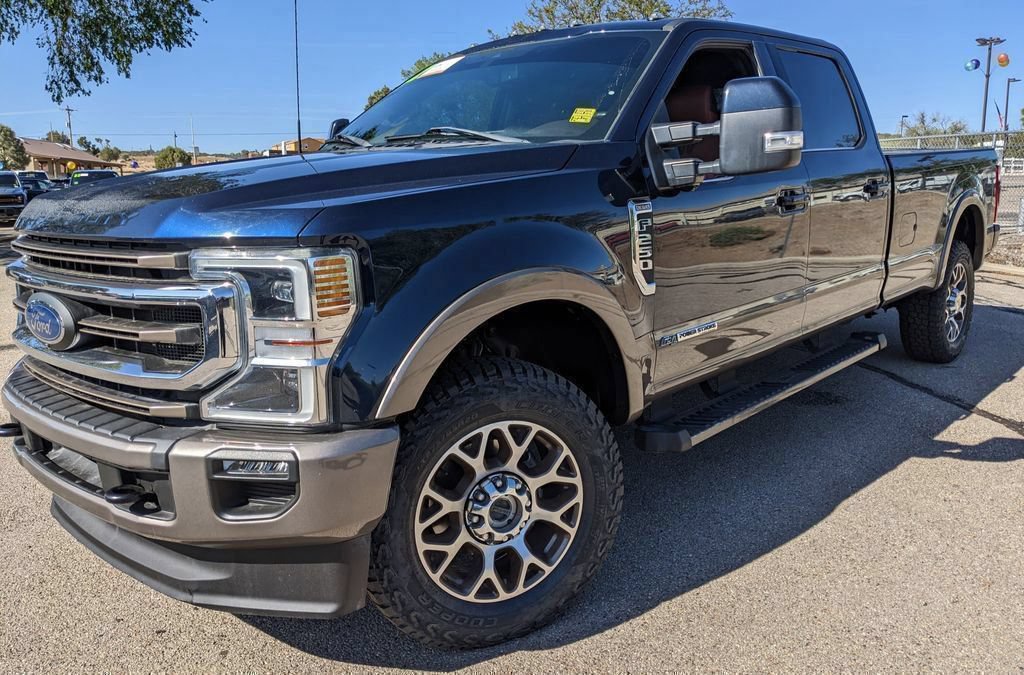 Certified 2022 Ford F250 King Ranch w/ FX4 Off-Road Package AWD/4WD image 6