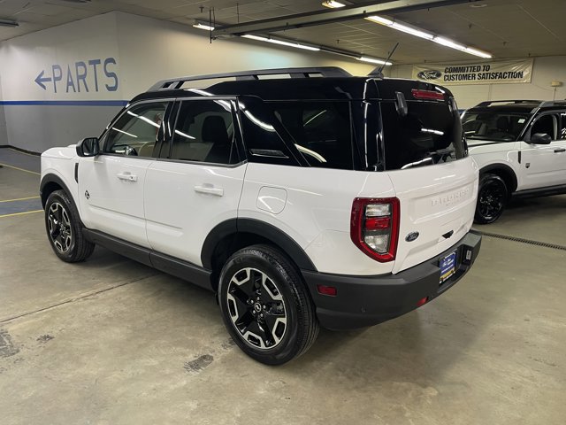 Certified 2022 Ford Bronco Sport Outer Banks w/ Tech Package AWD/4WD image 5