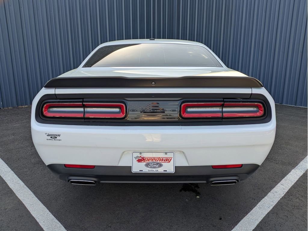 Used 2023 Dodge Challenger SXT w/ Blacktop Package image 5