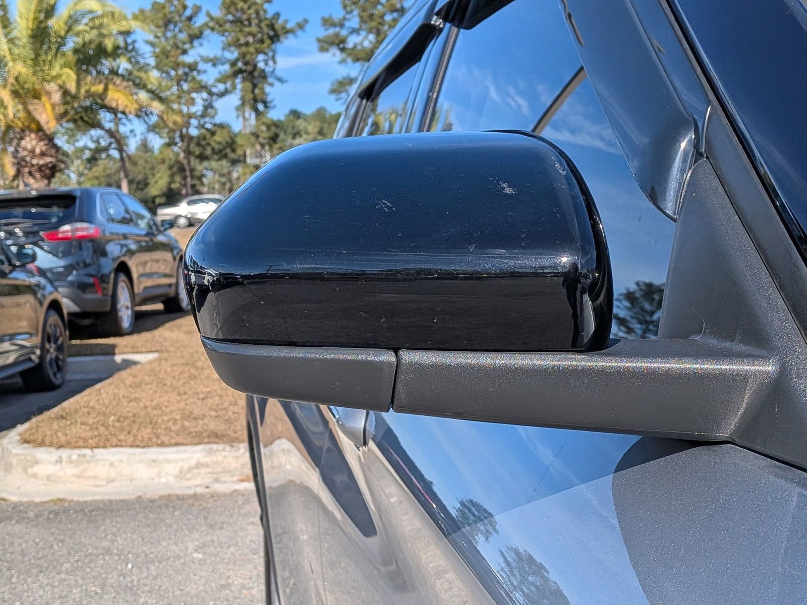 Certified 2023 Ford Explorer Limited image 12