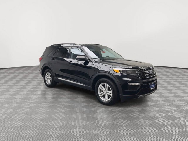 Certified 2024 Ford Explorer XLT w/ Equipment Group 202A AWD/4WD image 36