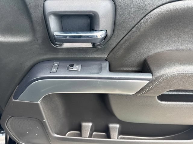 Used 2018 Chevrolet Silverado 1500 LT AWD/4WD image 25