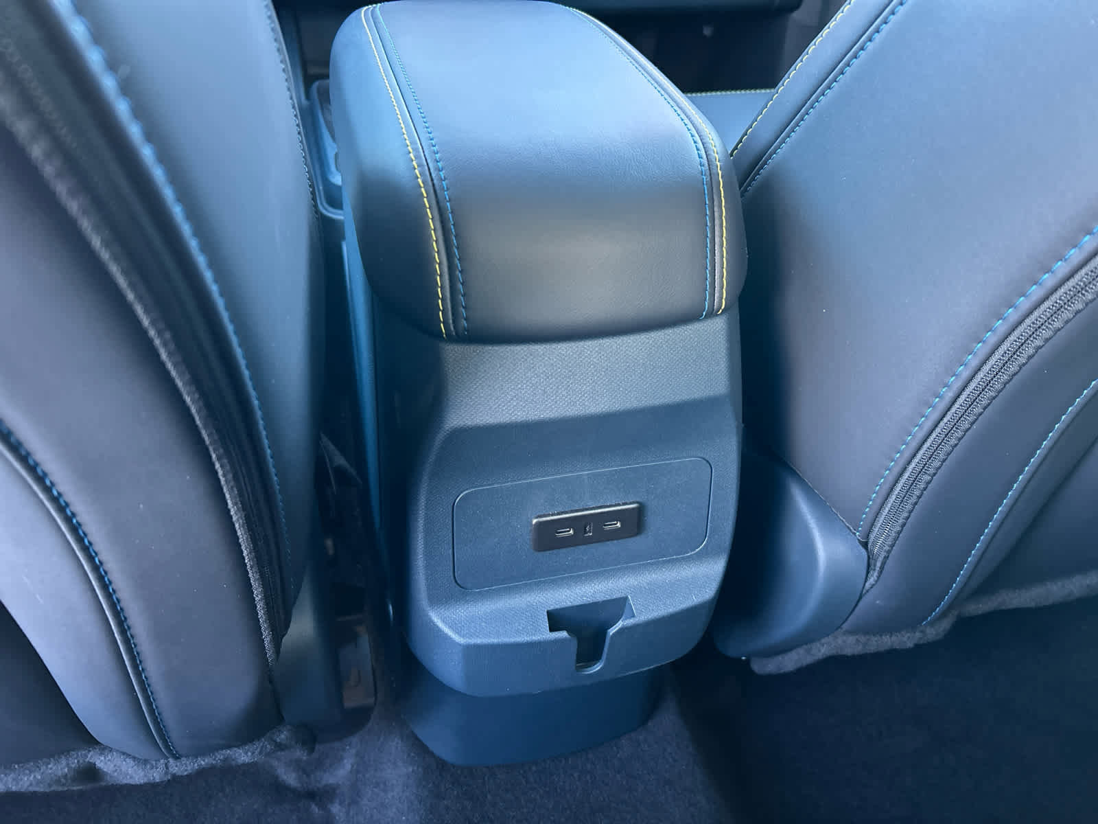 Certified 2025 Ford Maverick Lobo image 26