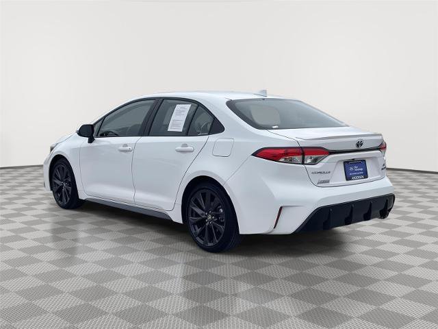 Used 2023 Toyota Corolla SE image 9