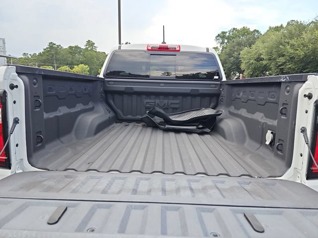 Used 2024 GMC Canyon AT4 w/ AT4 Premium Package AWD/4WD image 12
