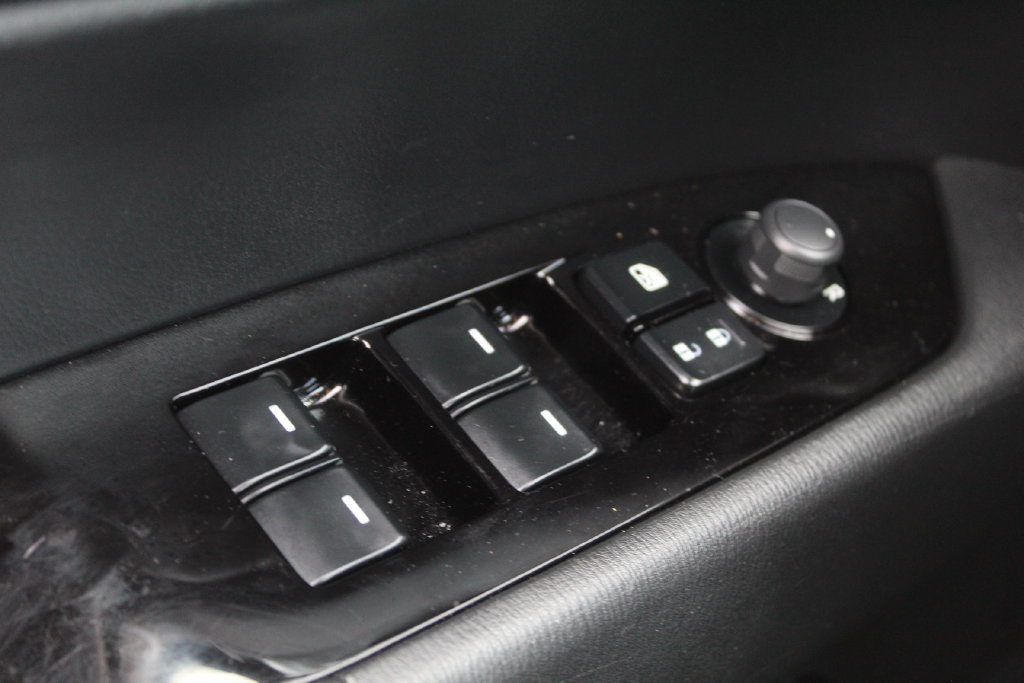 Used 2025 MAZDA CX-5 AWD 2.5 S w/ Select Package image 33