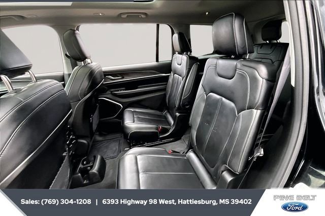 Used 2021 Jeep Grand Cherokee L Limited image 18
