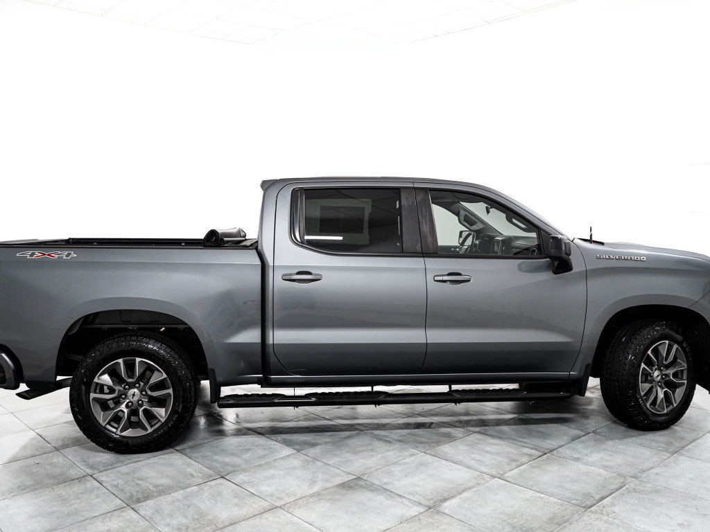 Used 2022 Chevrolet Silverado 1500 RST w/ Convenience Package II AWD/4WD image 7