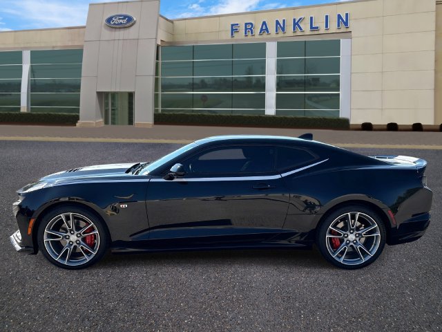 Used 2021 Chevrolet Camaro SS w/ LPO, Ground Effects Package RWD image 4